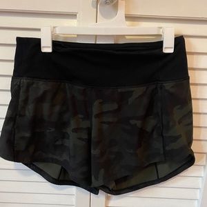Perfect condition LULU LEMON green and black camo athletic short, size 2 tall